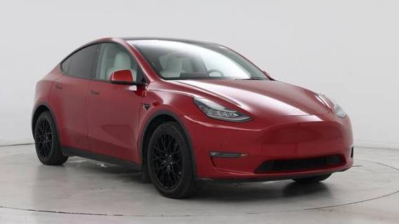 TESLA MODEL Y 2021 5YJYGDEE4MF224485 image